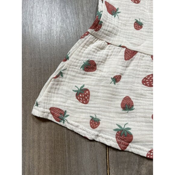 Beautiful Organic Rabbit+Bear Strawberry Dress - Picture 4 of 10